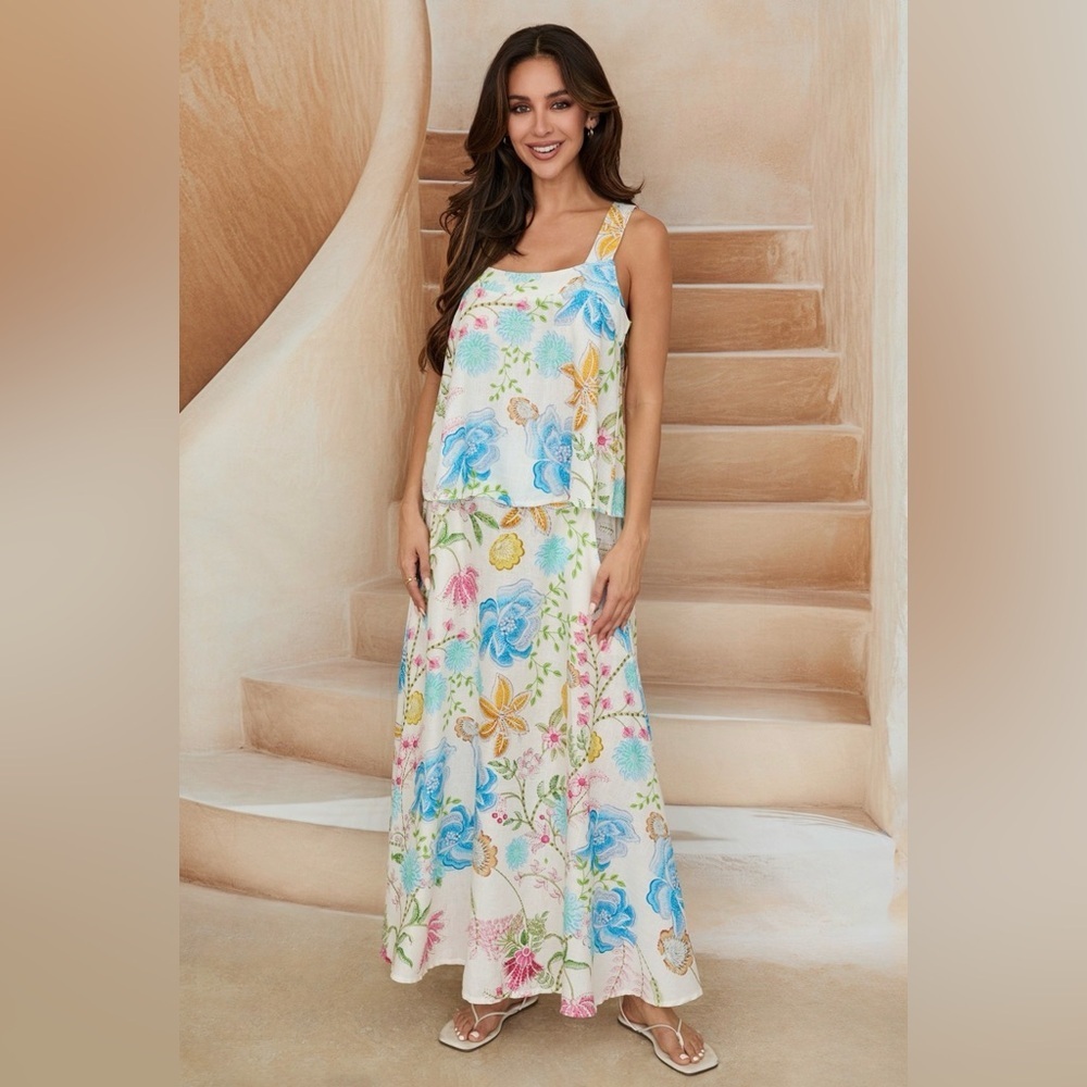 77068L024 Stitch Floral Print Skirt in White with Blue, Yellow & Pink Flowers